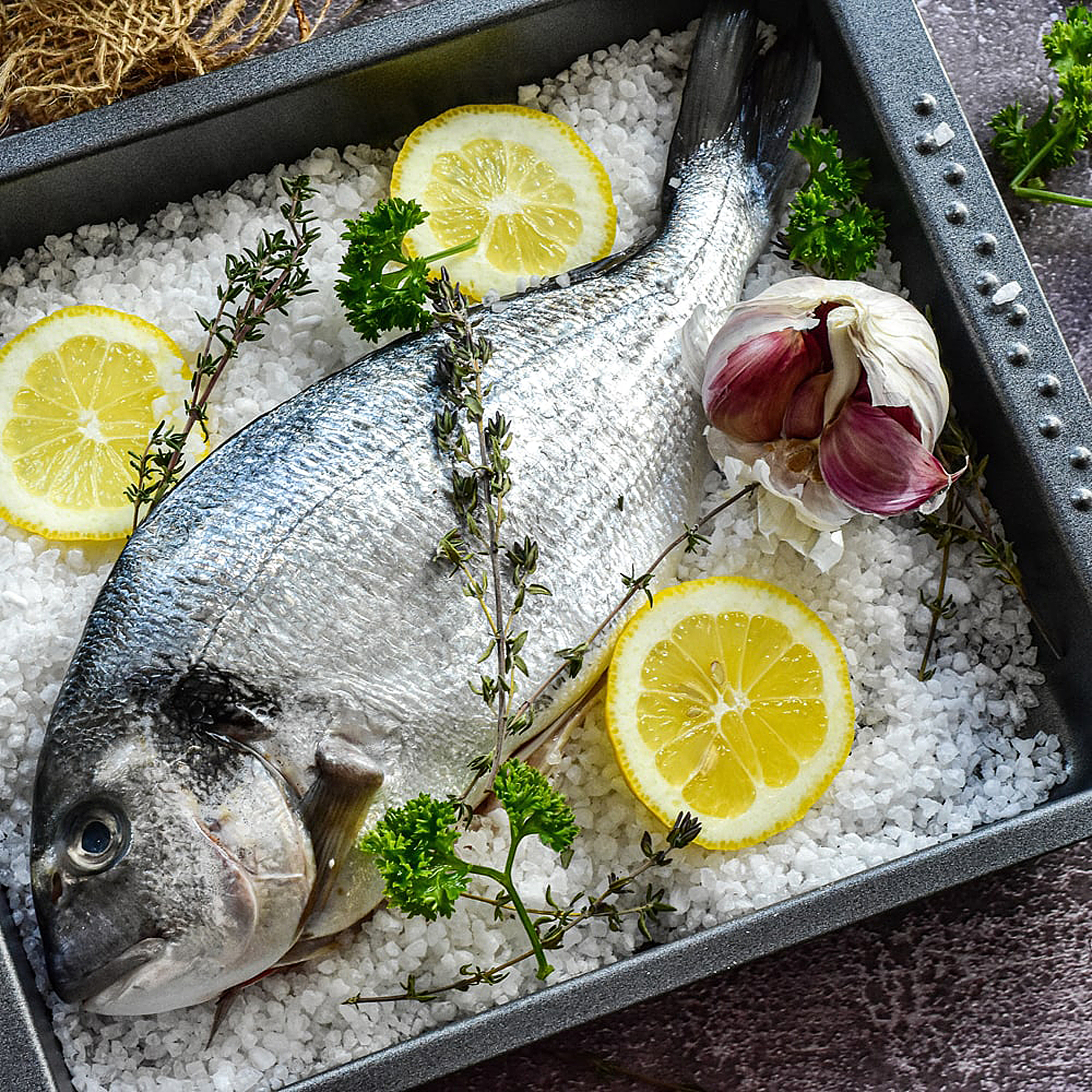 Mangiare pesce e prodotti a base di pesce due volte a settimana