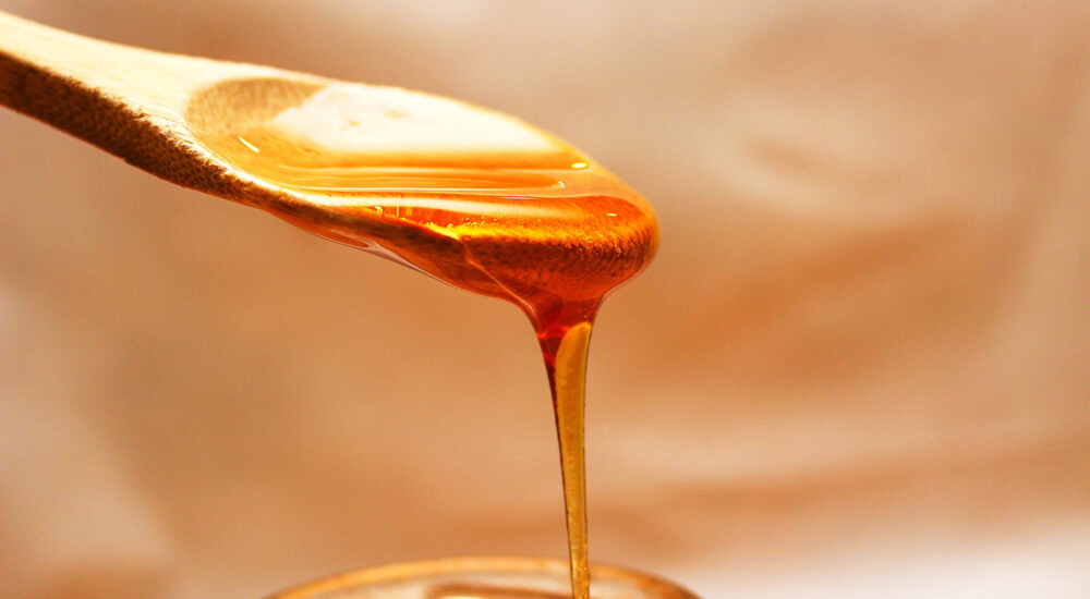 Le miel peut-il remplacer le sucre ?
